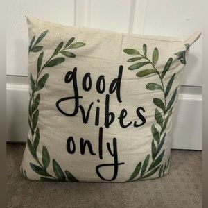 Good Vibes Only Pillow Case